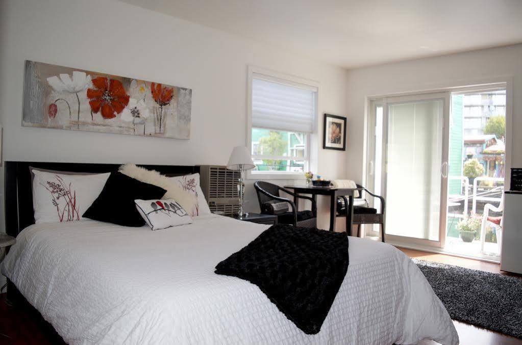 Fisherman'S Wharf Bed & Breakfast Victoria Exterior foto